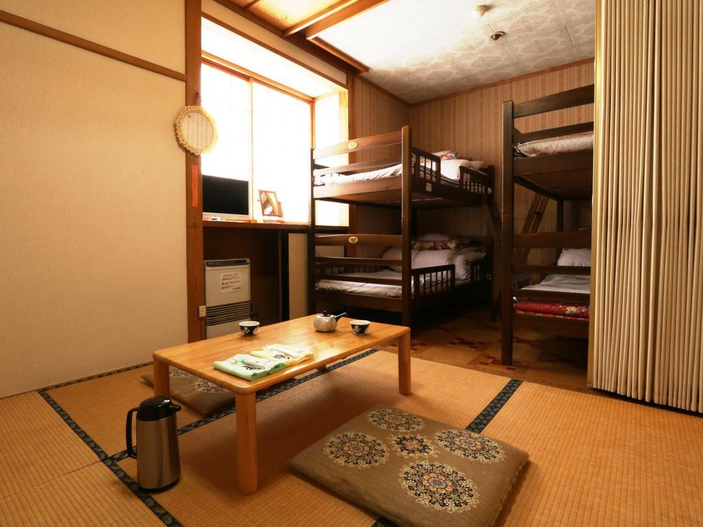 Lodge Yukiyama Нагано Экстерьер фото